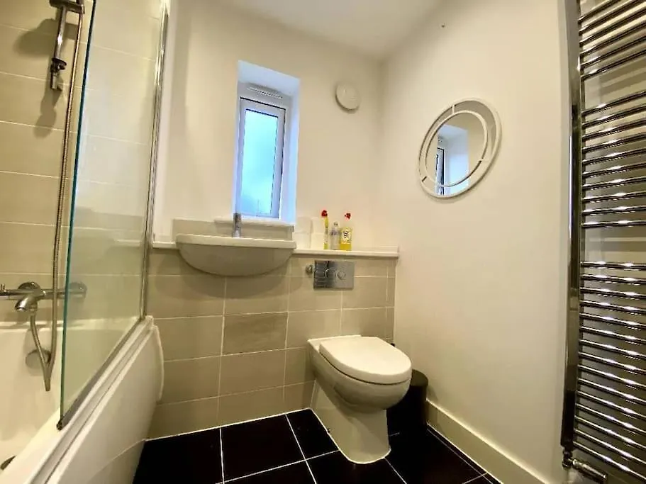 Uniquejoe Properties - 3 Bedroom-1